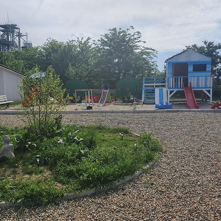 Willa Cabana De La Dunare Basarabi Zewnętrze zdjęcie